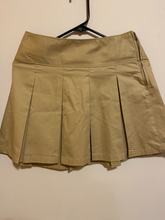 Load image into Gallery viewer, NWT Khaki Tennis Skirt
