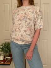 Load image into Gallery viewer, Vintage Floral Short Sleeve-Sweater
