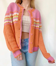 Load image into Gallery viewer, Vintage Patterned Colorful Cardigan
