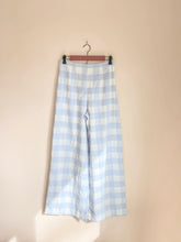 Load image into Gallery viewer, NWT Plaid Wide-Leg Pants
