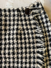 Load image into Gallery viewer, Vintage Tweed Houndstooth Skirt
