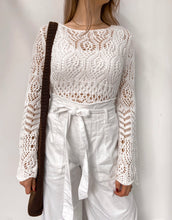 Load image into Gallery viewer, Vintage Crochet Top
