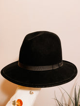 Load image into Gallery viewer, Wool Fedora Hat
