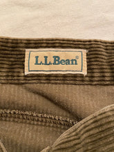 Load image into Gallery viewer, Vintage L.L. Bean Corduroy Pants
