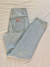 Load image into Gallery viewer, Vintage GUESS Button-Fly Jeans

